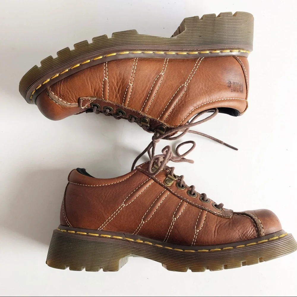 Vintage Cognac Leather Lace-Up Platform Shoes - Women's Size 7.5 - Picture 1 of 8